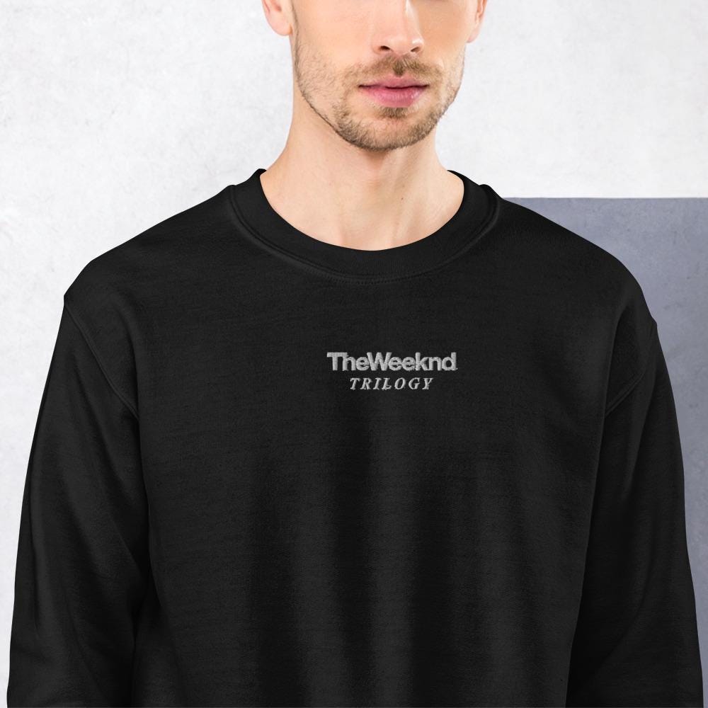 Vintage Trilogy Embroidery Sweatshirt