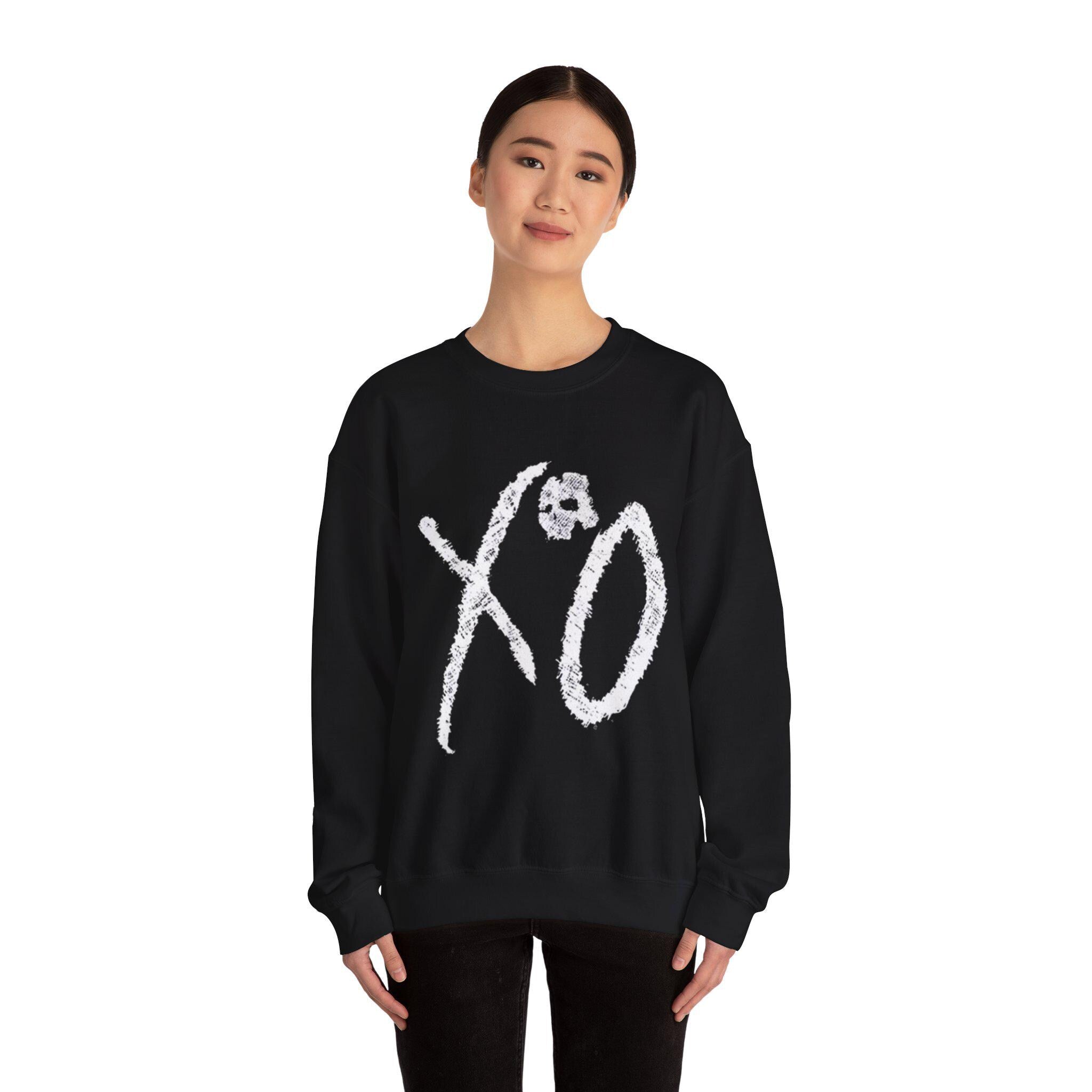 XO Skull Graphic Sweatshirt